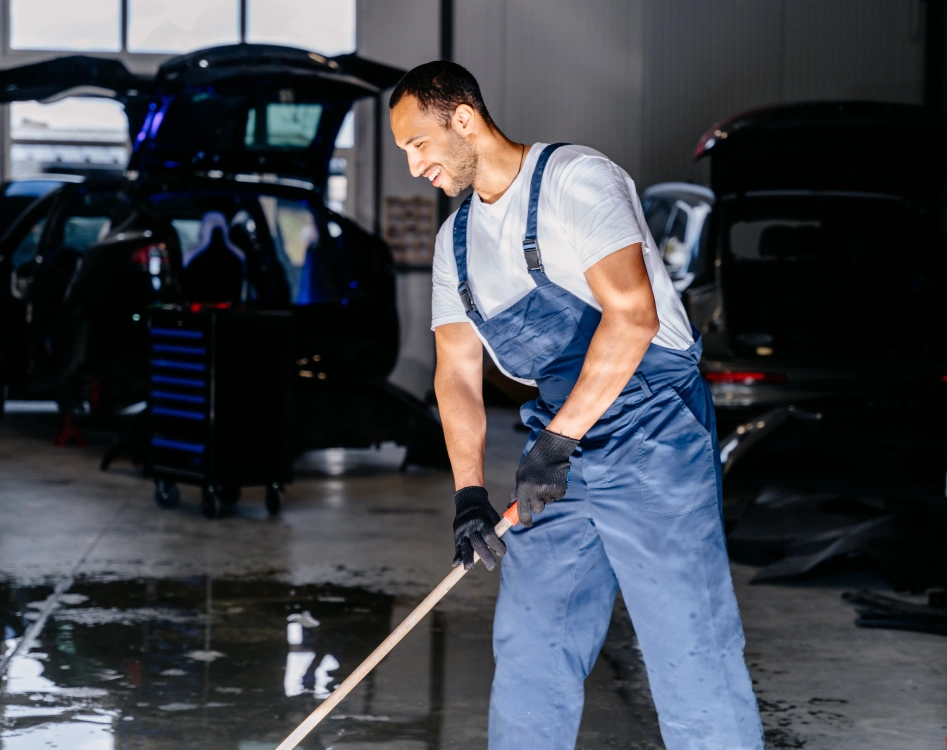 Why Choose D1 Solutions for Pressure Washing?